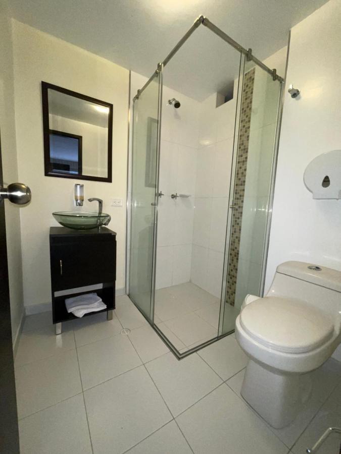 Hotel Alojate In Bogotá Dış mekan fotoğraf